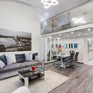 Apartment Sweet Dreams In The Heart Of The City, Budapest