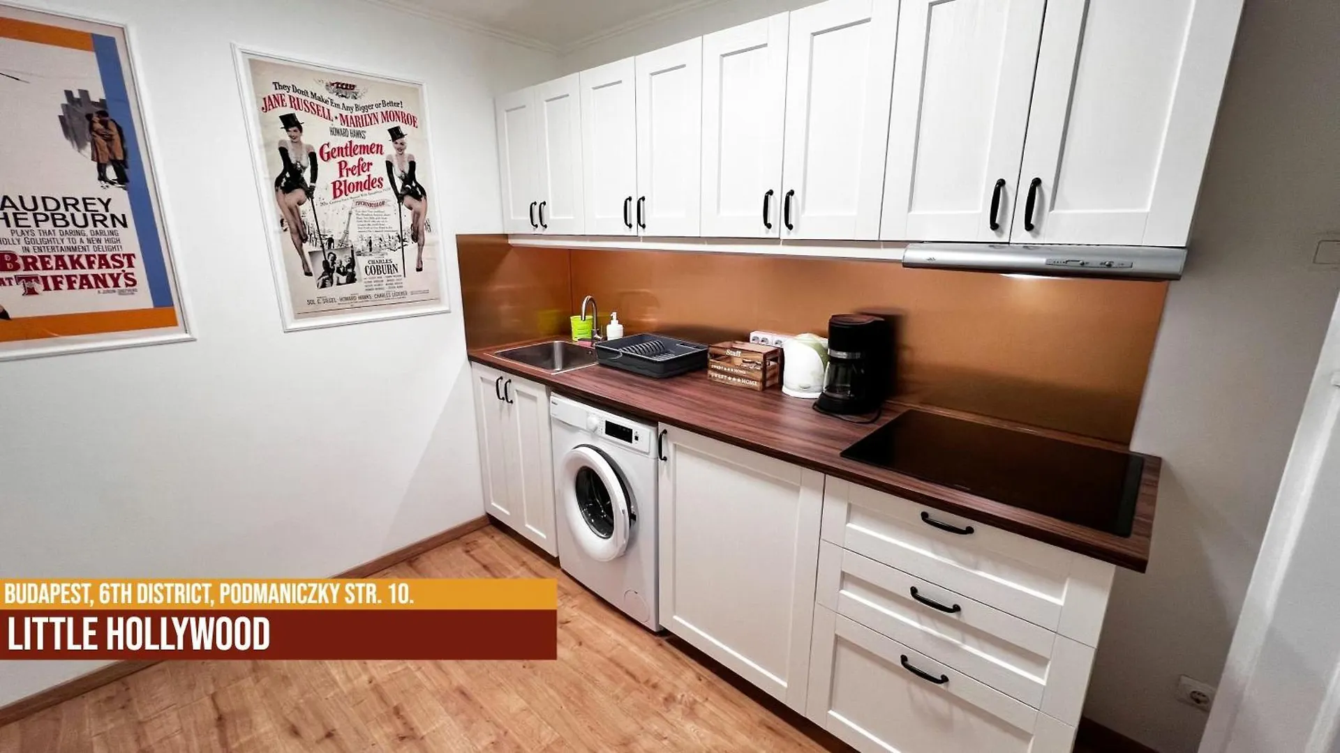 Little Americas Westend Apartments Budapest