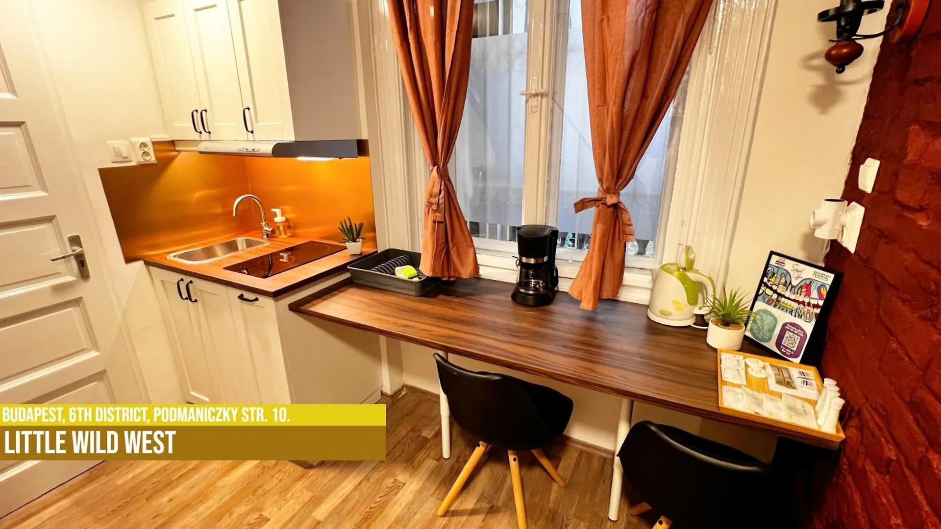 Little Americas Westend Apartments Budapest 0*,  Hungary